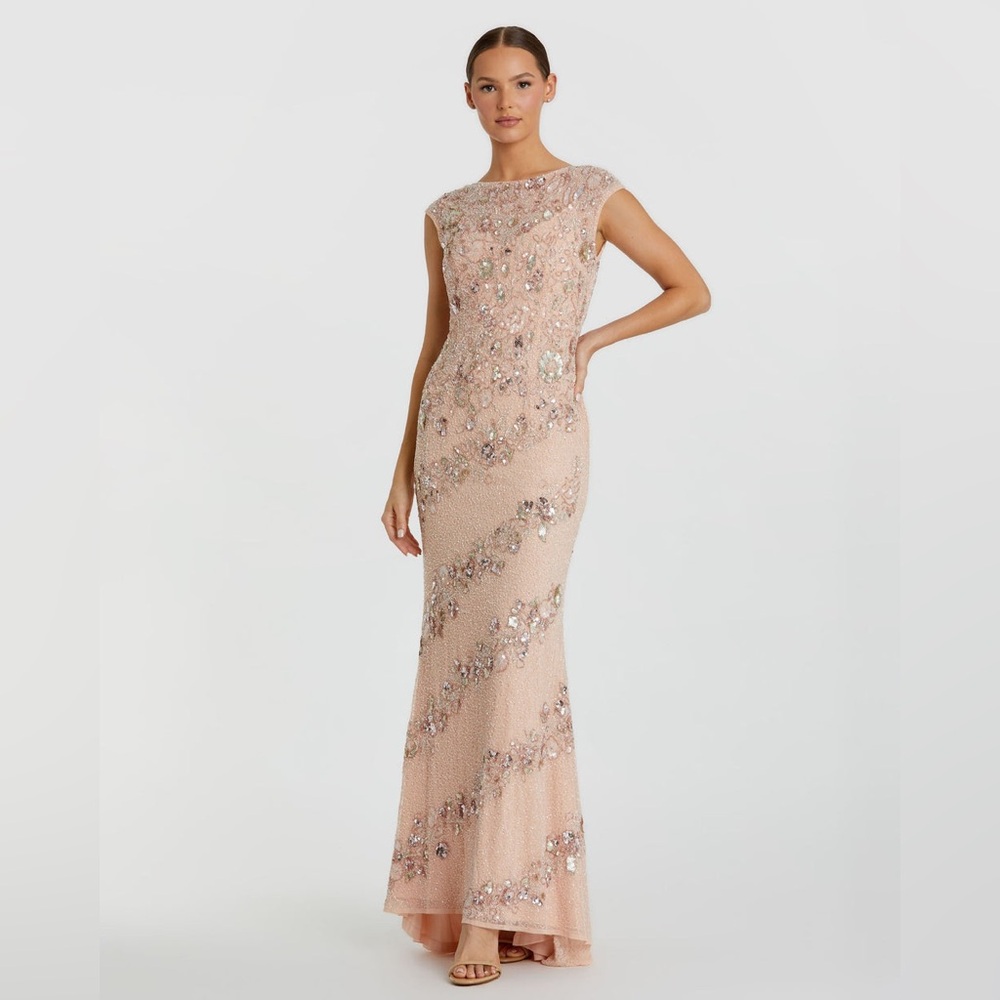 Mac Duggal Embellished Bateau Neck Cap Sleeve Floral Beaded Column Gown